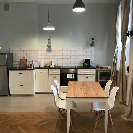 Apartament Laciarska * Wroclaw
